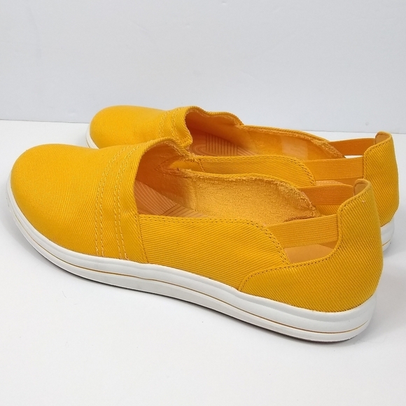Clarks Cloudsteppers Breeze Step Slip-On Shoes Yellow Jaune Women's 11 Sneakers - Picture 4 of 10